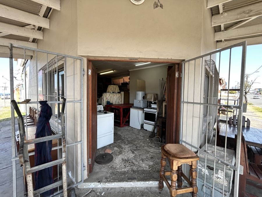 Commercial Property for Sale in Quigney Eastern Cape